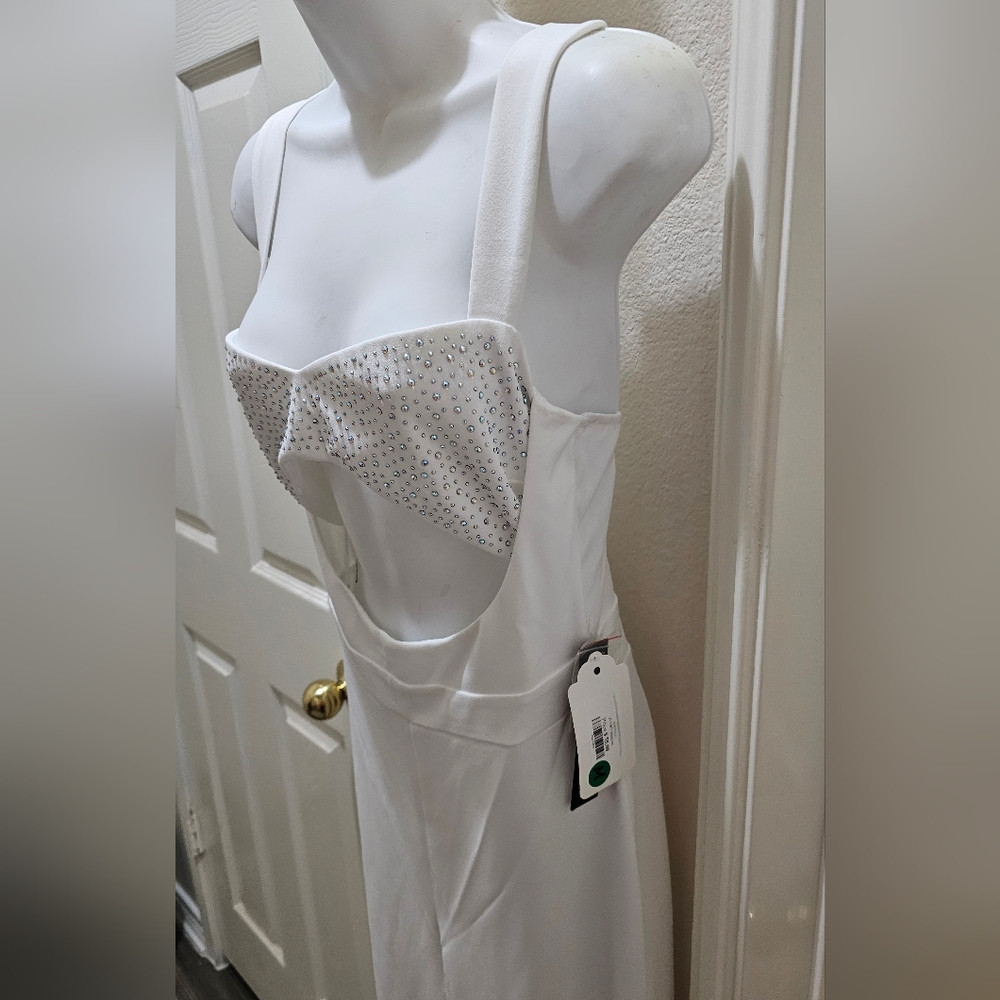 Beautiful Rhinestone Cutout White Jumpsuit NWT - Picture 11 of 15